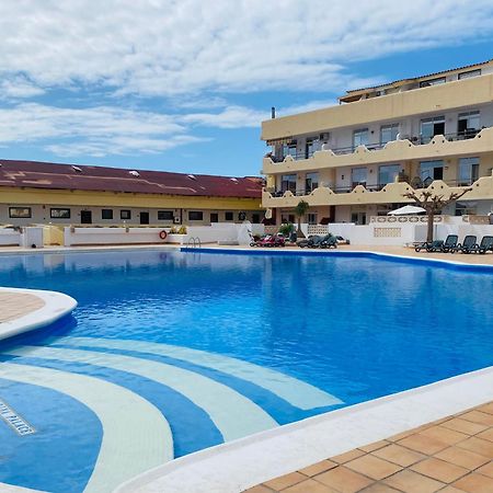 Beach Paradise Apartment Адехе Екстер'єр фото