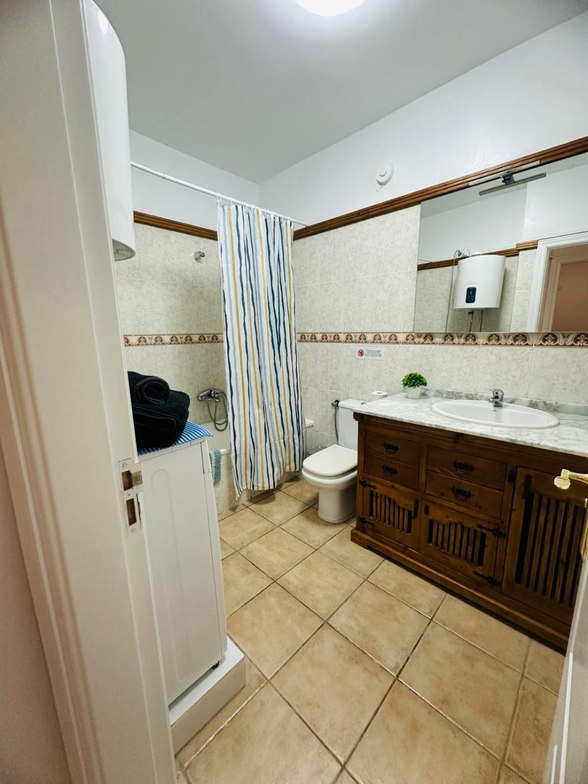 Beach Paradise Apartment Адехе Екстер'єр фото